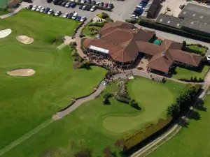 Oake Manor Golf Club