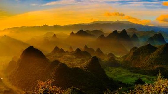 shi li hua lang guan jing tai