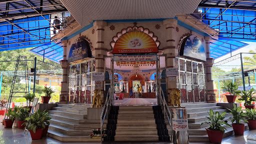 Shri Swami Swarupanand Samadhi Mandir