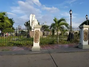 Plaza San Rafael Arcangel