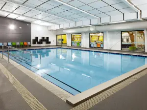 Makino Aquatic Centre