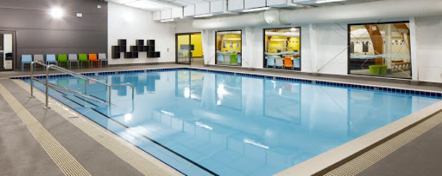 Makino Aquatic Centre