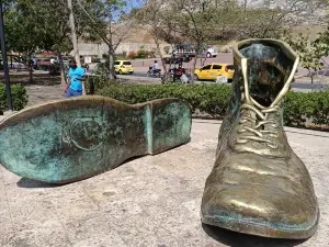 Las Botas Viejas