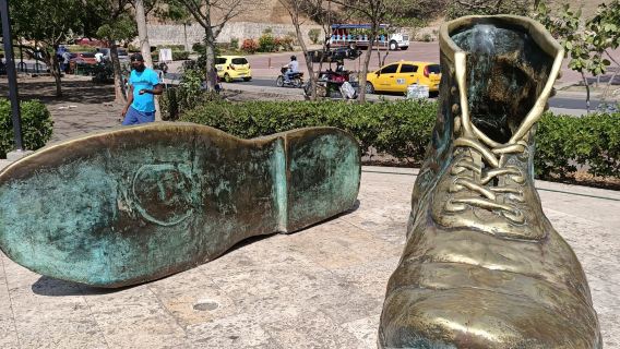 Las Botas Viejas