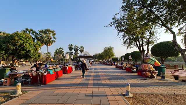 King Ramkhamhaeng Monument