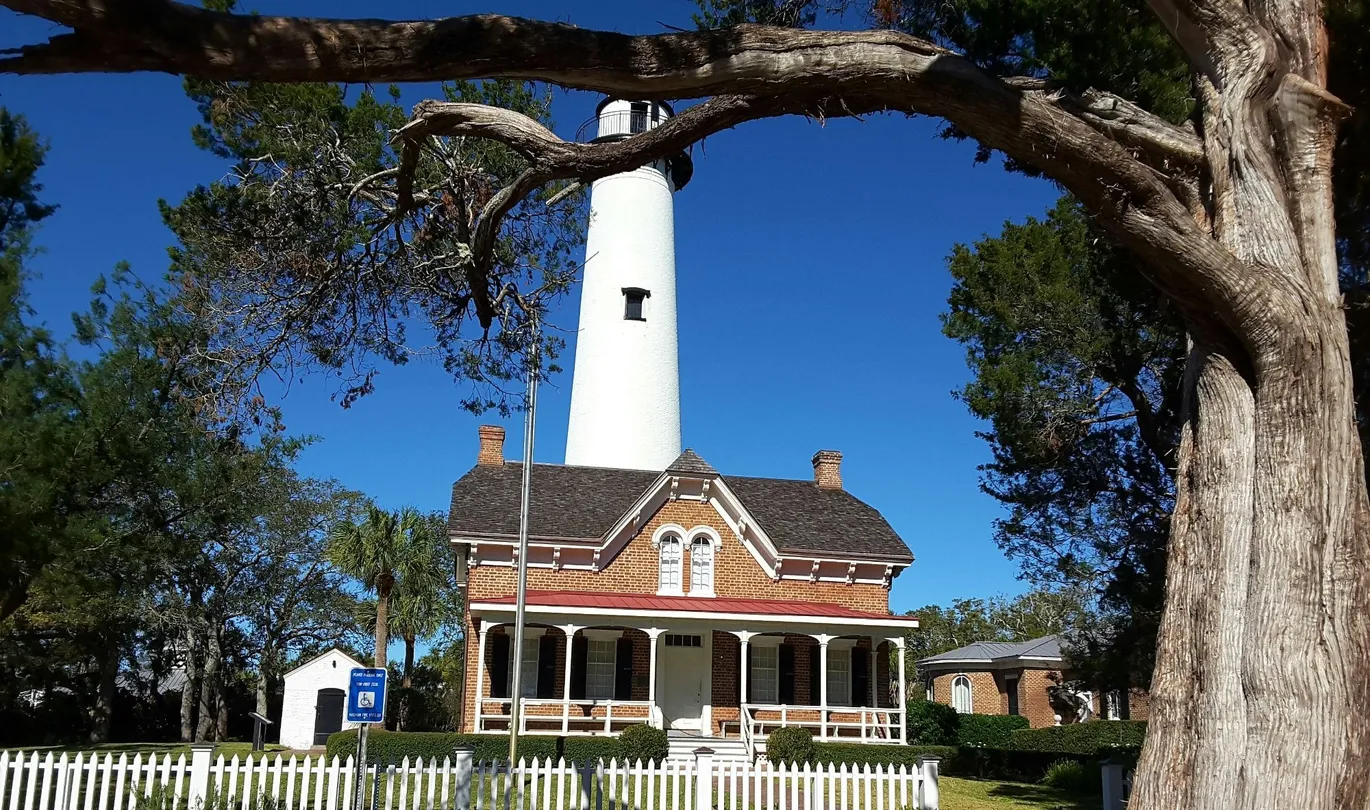 3_St. Simons Island Lighthouse Museum