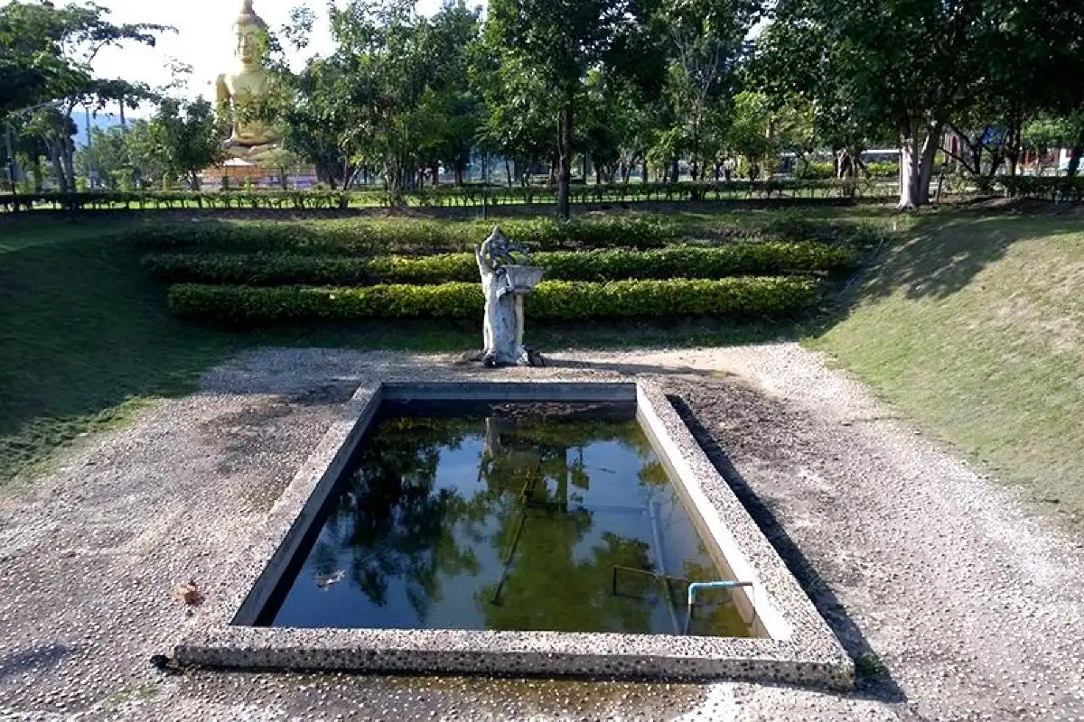 น้ำพุร้อนสมอทอง