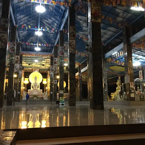 วัดป่าธรรมอุทยาน