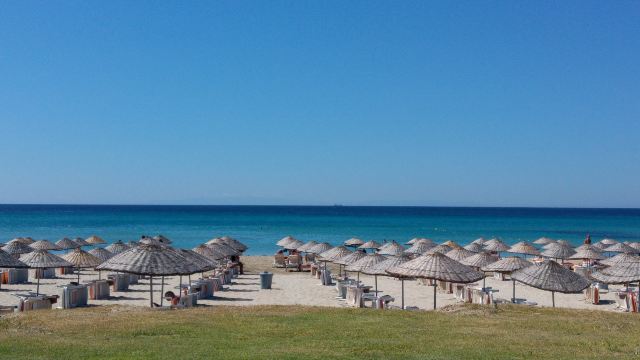 Altınkum Plajı (Goldensand Beach)