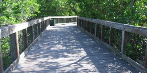 Veterans Park at Rivergate