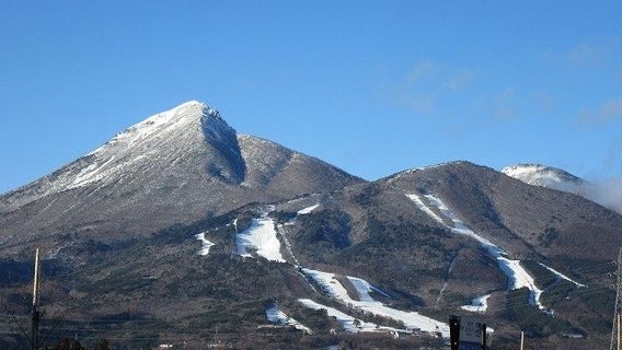Michinoeki Inawashiro Roadside Station