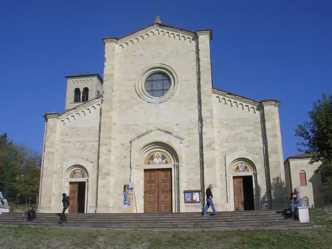 Hotel in zona Parrocchia di San Lorenzo Martire in Baiso