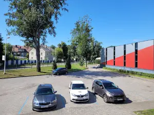 Fizkul'turno-Ozdorovitel'nyy Kompleks "Druzhba"