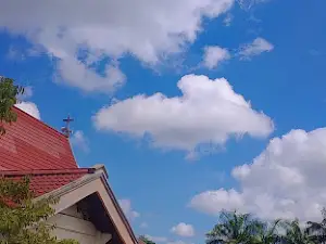 Gereja Katolik St. Martinus Balai-Berkuak