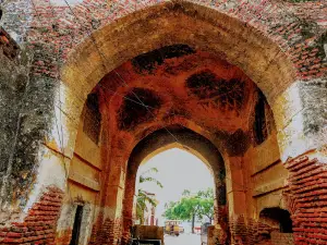 Fort At Khalilabad