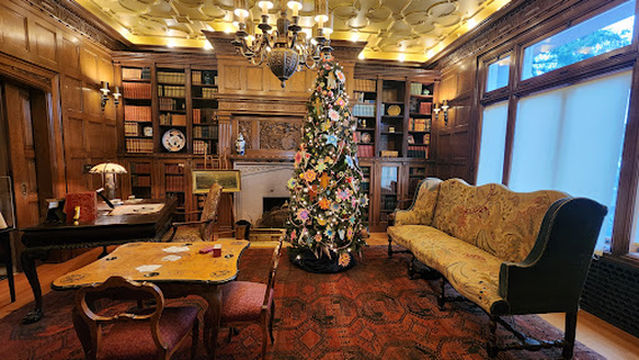 Pittock Acres Park Viewpoint