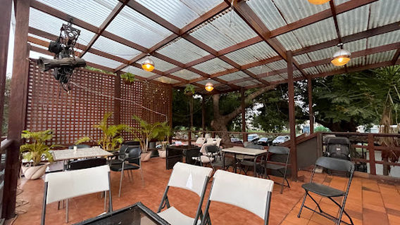 +233 Jazz Bar & Grill