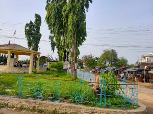 B.P. Smarak Kadmaha Chowk