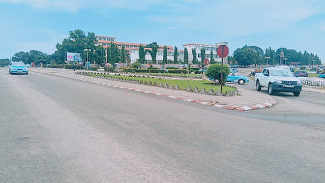 Rond Point Loandjili