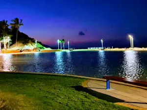 Strand Park