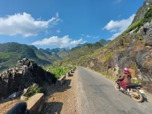 M shape turn View point