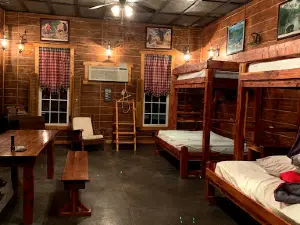 River Valley Lodge & Campground