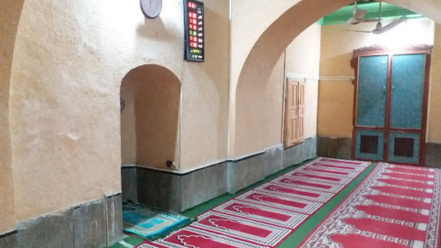 Masjid Akhwand