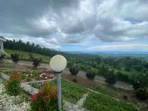 Puncak Tanadoang