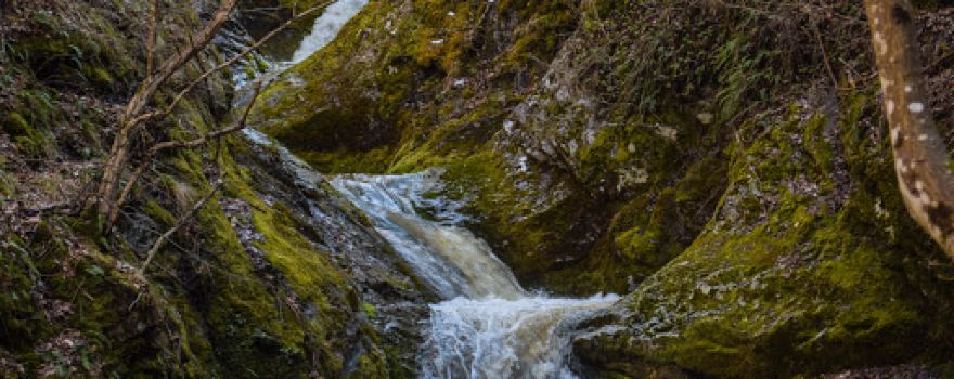 Kazanite Falls