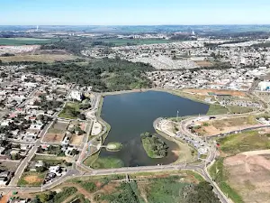 Lago de Olarias
