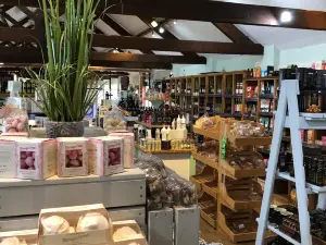 Elveden Courtyard Shops & Restaurant