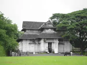 Sree Vadakkumnathan Temple
