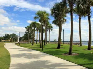 Kissimmee Lakefront Park