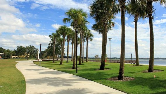 Kissimmee Lakefront Park