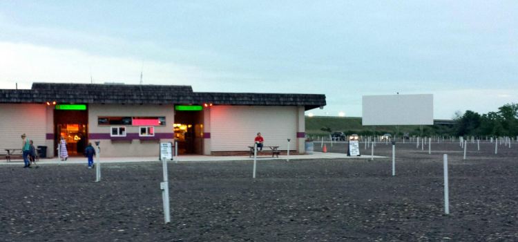 Aut-O-Rama Twin Drive-In