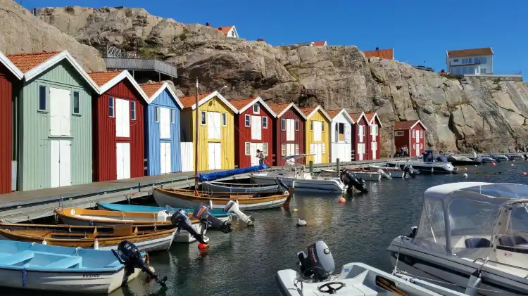 Hotels near Soteleden Tångevik