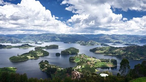 Lake Bunyonyi