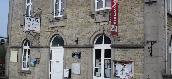 Hotels in Ferrières