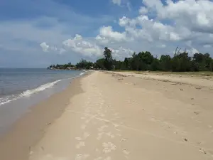 PANTAI SUNGAI TENGAR