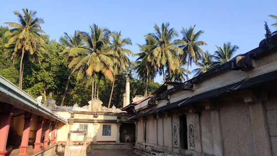 Sri Kalaseshwara Swaami Temple (Dakshina Kashi)