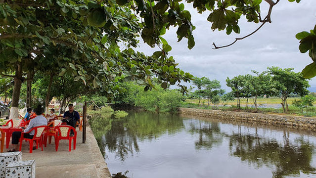 Nhà Văn Hóa Thôn Quảng Xá