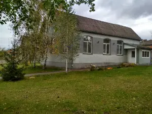 Molytovnyy Budynok