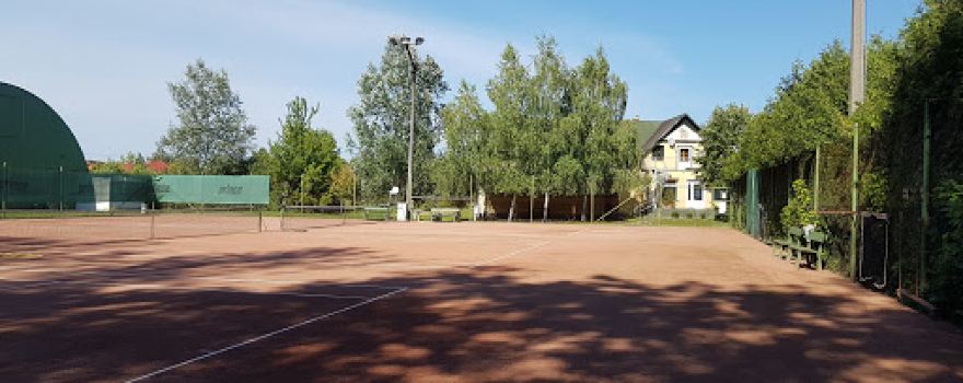 Zöldparadicsom Szabadidőközpont