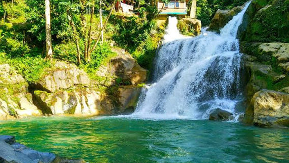 Wisata Air terjun suhom