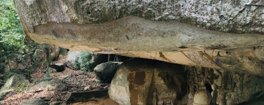 Mayuragiriya Ancient Temple