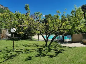 Camping La Vallée Bleue Sahune