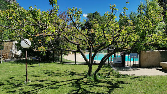 Camping La Vallée Bleue Sahune