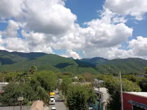 Plaza Del Cercado