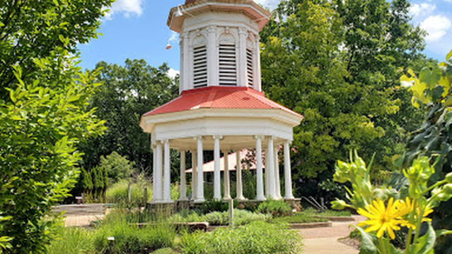 Leila Arboretum Society