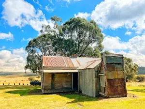 Cooinbil Hut campground